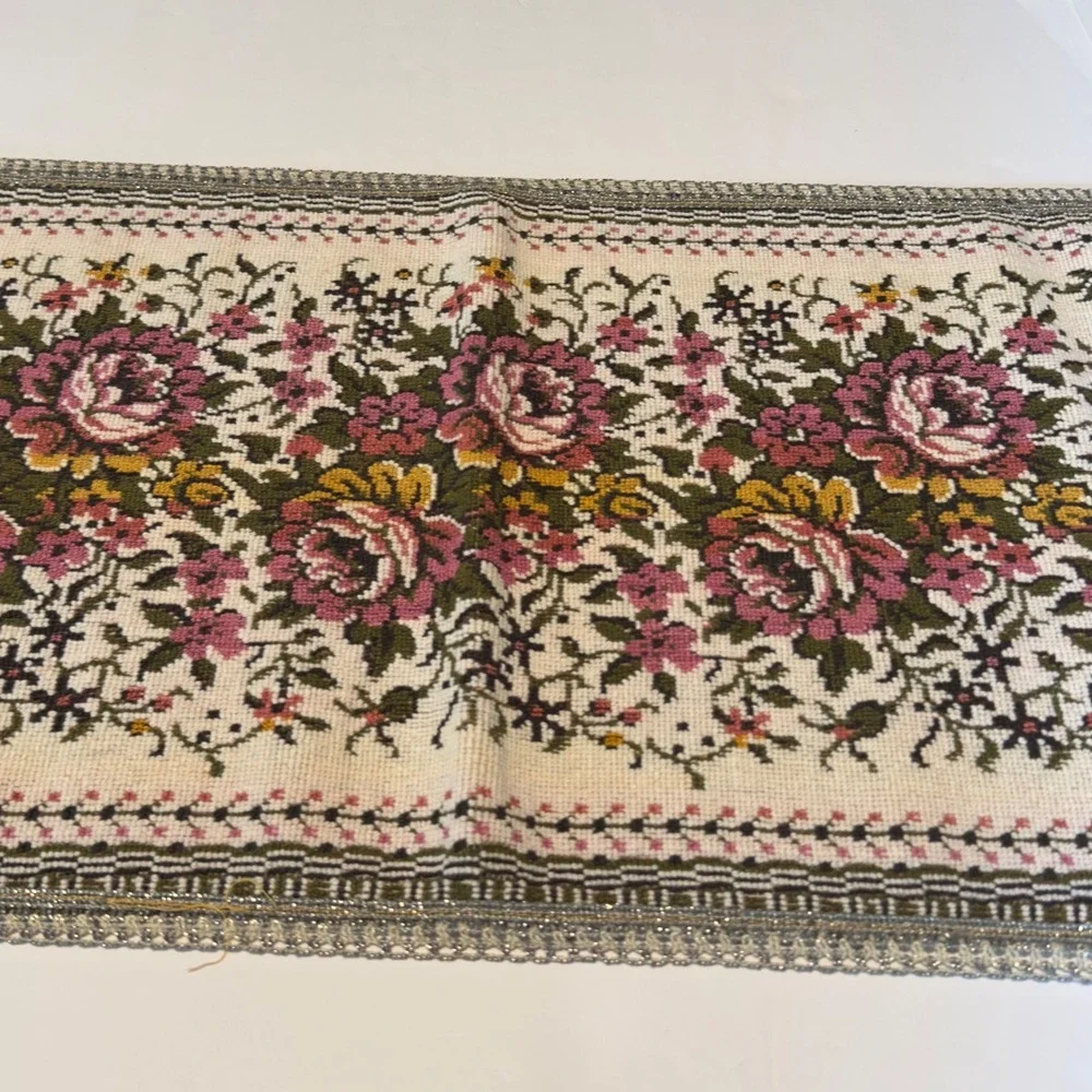Vintage Floral Needlepoint Table Runner Pink Cream Rose Tapestry 37x13 Decor